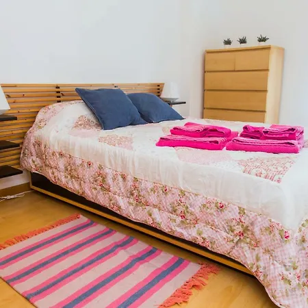 Casinha Da Nono 蓬塔德尔加达